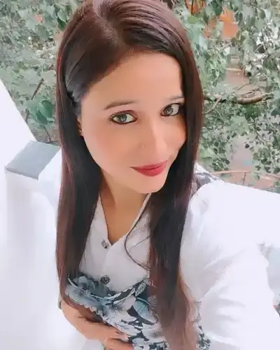 Call Girls in Bandra