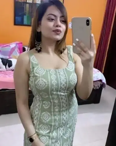 Call Girl in Bandra